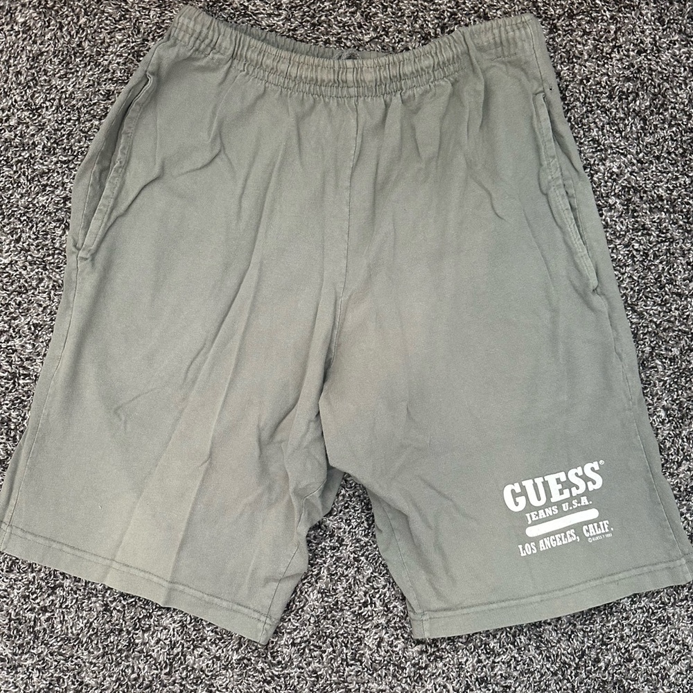 GUESS Men's Gray Shorts